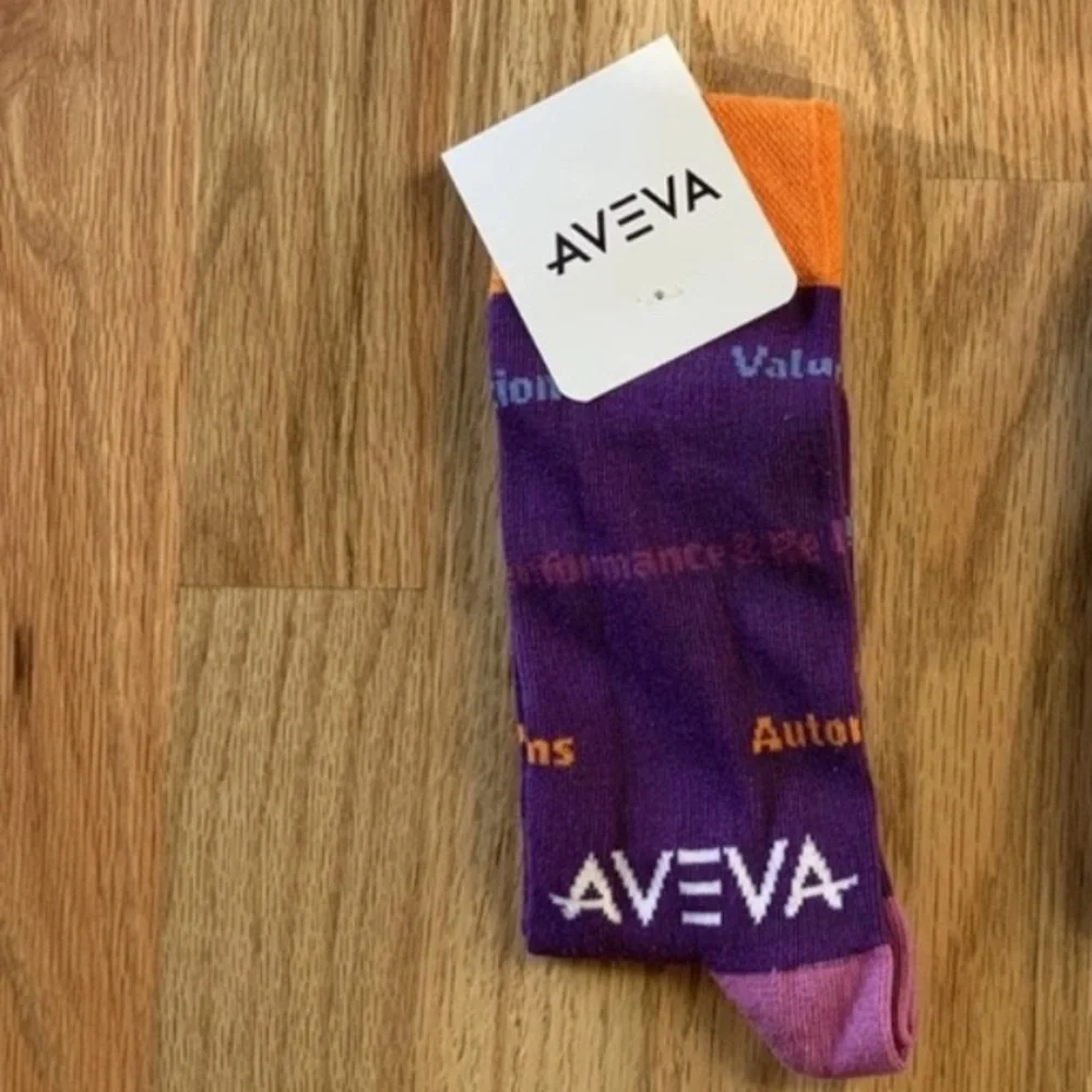 NWT Aveva Construction Themed Socks